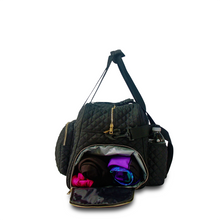 Load image into Gallery viewer, GRAB IT &amp; GO FITNESS TRAVEL DUFFEL BAG- BLACK -NON- QUILTED OUTER